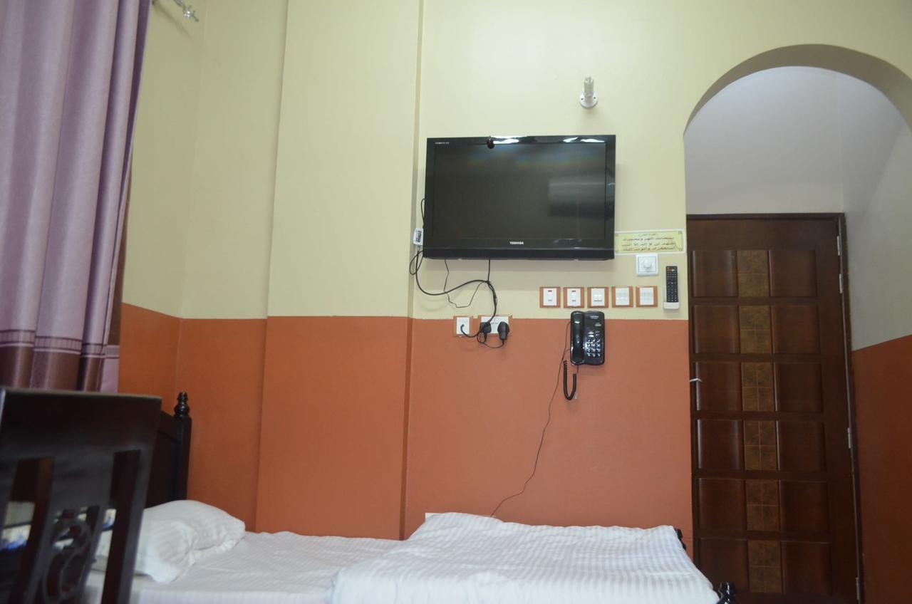 Five Continents Hotel เซอ ภายนอก รูปภาพ