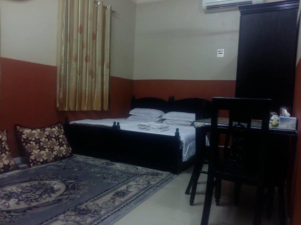 Five Continents Hotel เซอ ภายนอก รูปภาพ