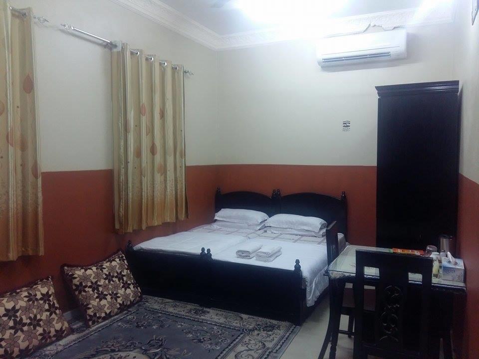 Five Continents Hotel เซอ ภายนอก รูปภาพ
